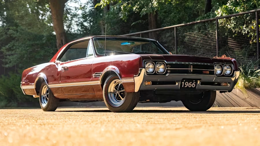 1966 Oldsmobile 442 1st Gen - Image 22 of 31