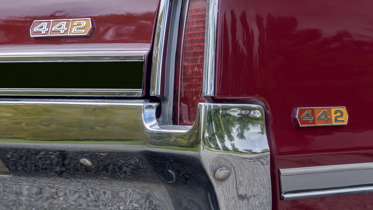 1966 Oldsmobile 442 1st Gen - Image 18 of 20
