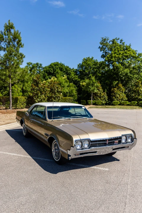 1966 Oldsmobile - Image 12 of 31