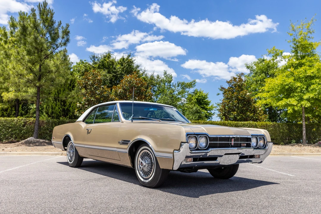 1966 Oldsmobile - Image 22 of 31