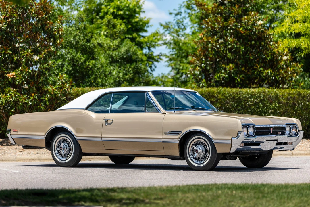 1966 Oldsmobile - Image 24 of 31
