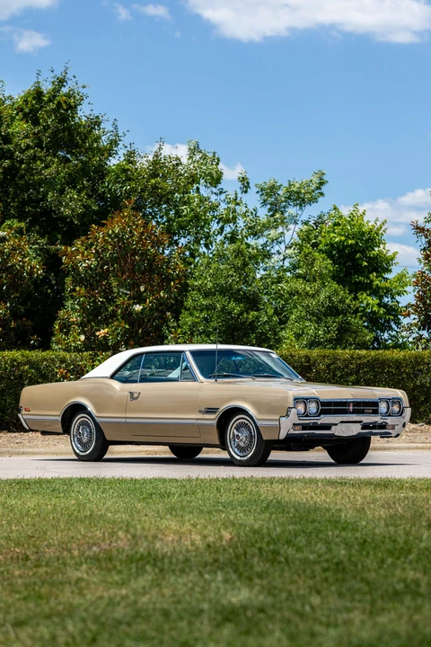 1966 Oldsmobile - Image 27 of 31