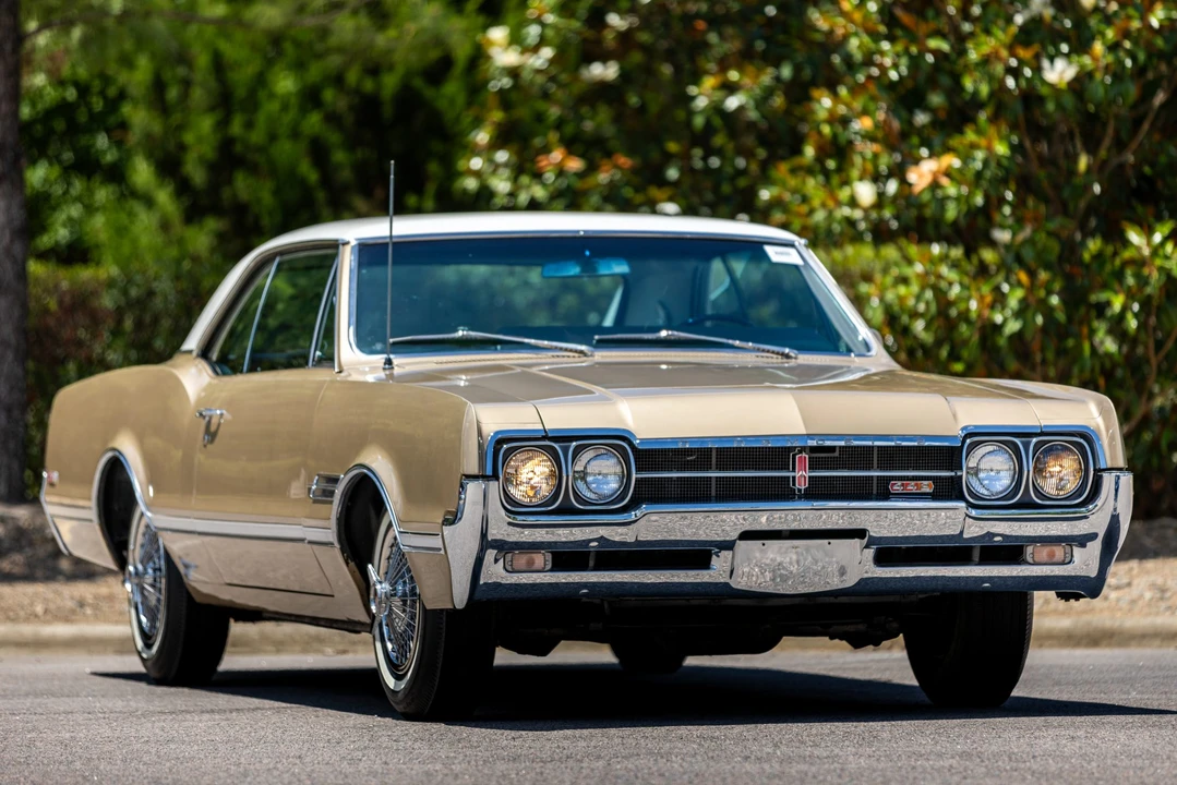 1966 Oldsmobile - Image 29 of 31