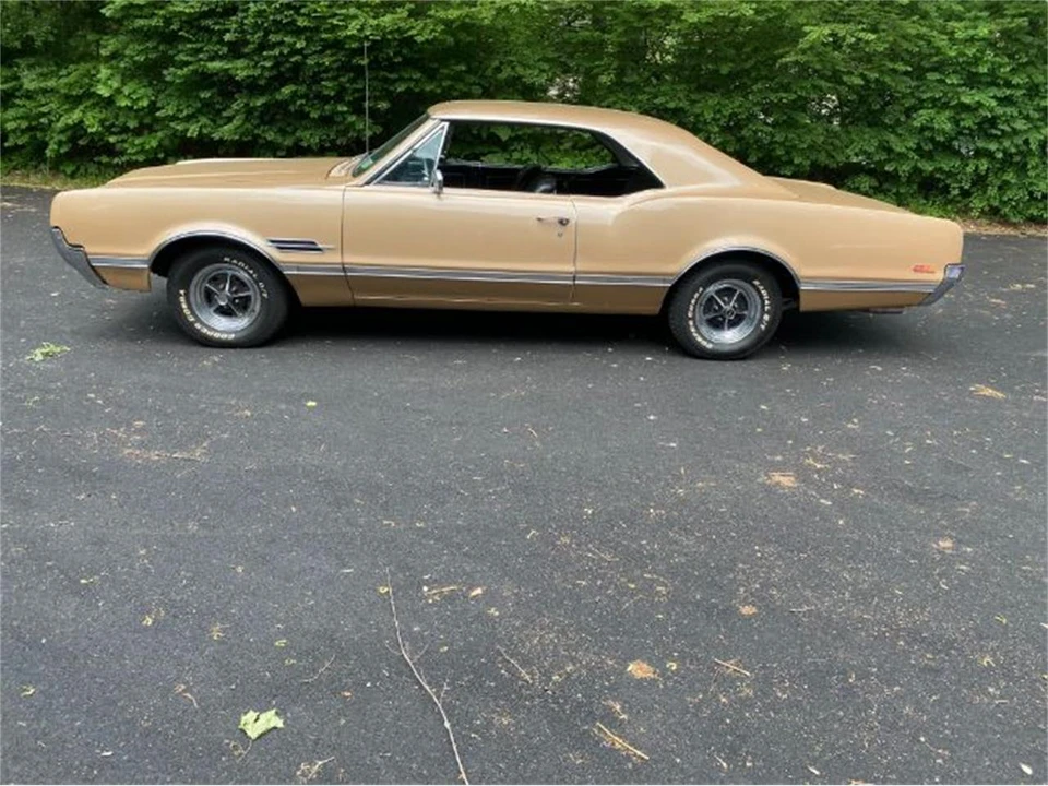 1966 Oldsmobile 442 1st Gen - Image 3 of 30