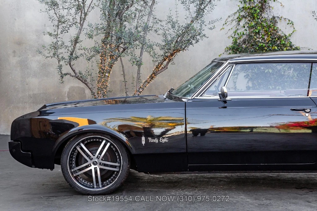 1966 Oldsmobile 98 - Image 12 of 12