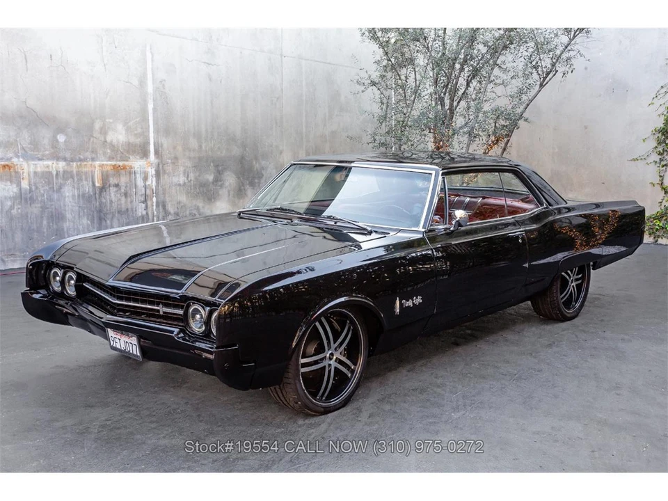 1966 Oldsmobile 98 - Image 8 of 31