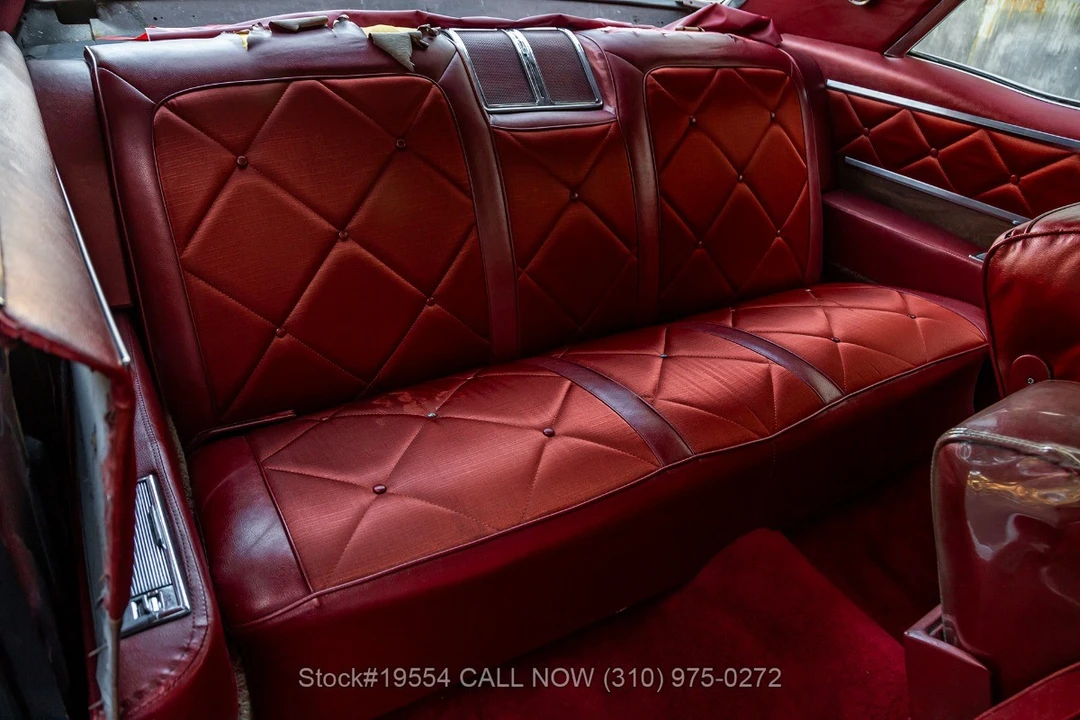 1966 Oldsmobile 98 - Image 21 of 31