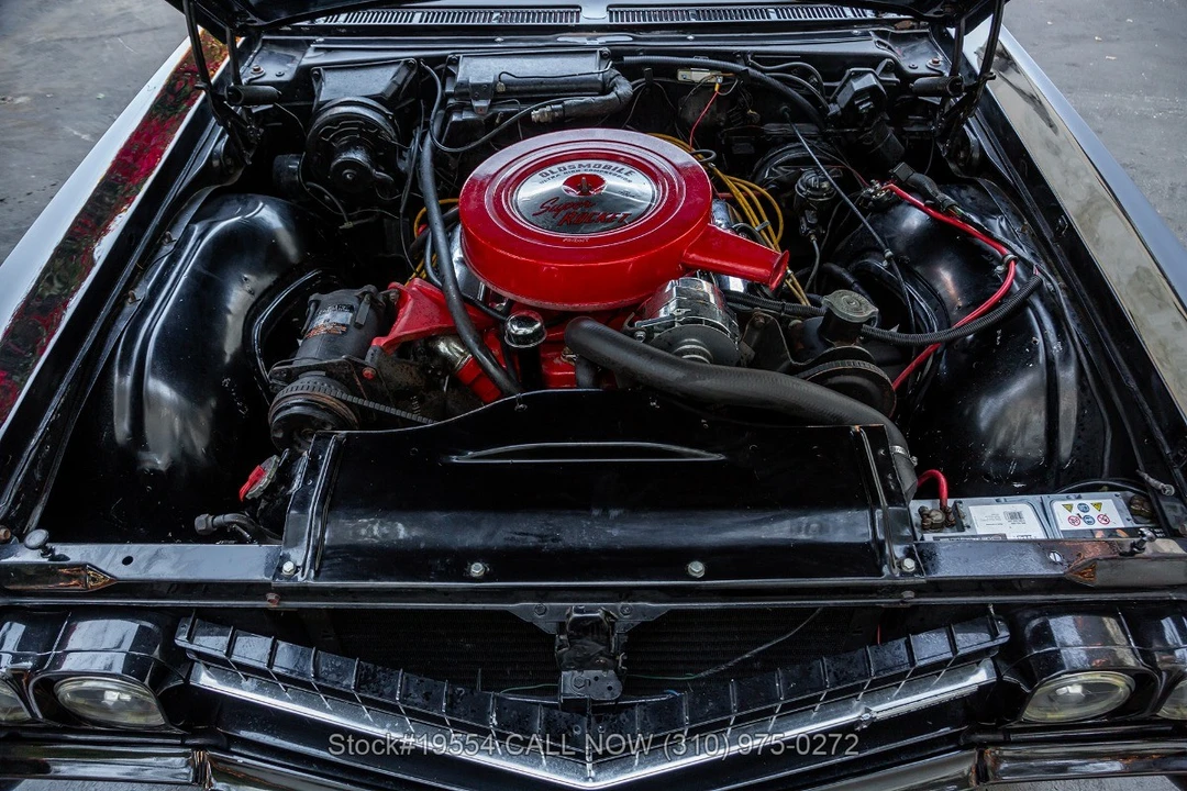 1966 Oldsmobile 98 - Image 26 of 31