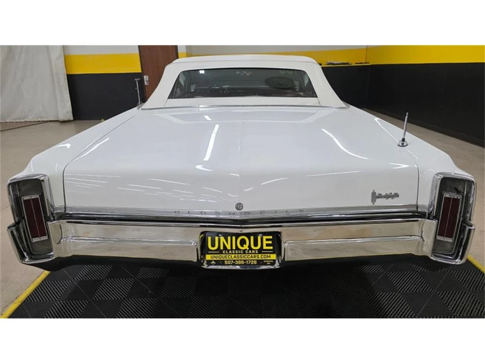 1966 Oldsmobile 98 - Image 21 of 31
