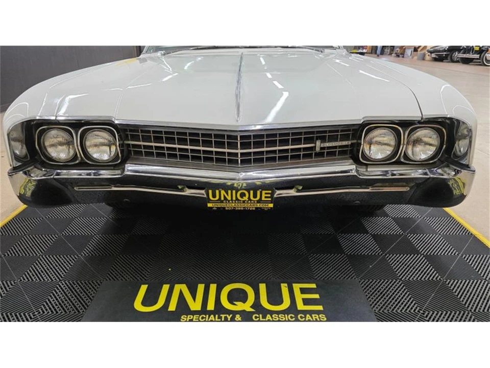1966 Oldsmobile 98 - Image 12 of 31
