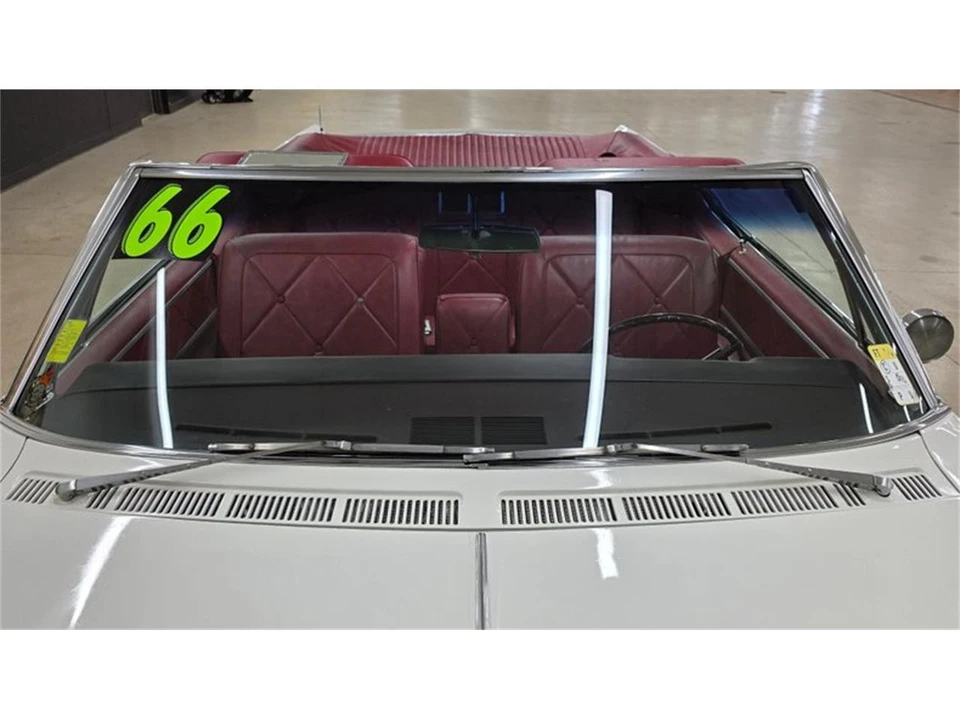 1966 Oldsmobile 98 - Image 14 of 31