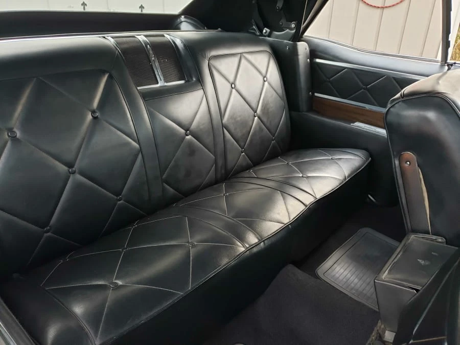 1966 Oldsmobile 98 - Image 10 of 31