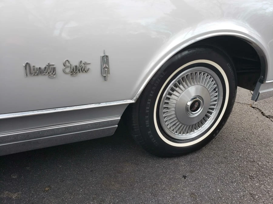 1966 Oldsmobile 98 - Image 18 of 31