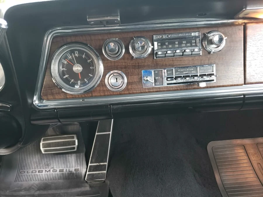 1966 Oldsmobile 98 - Image 8 of 31