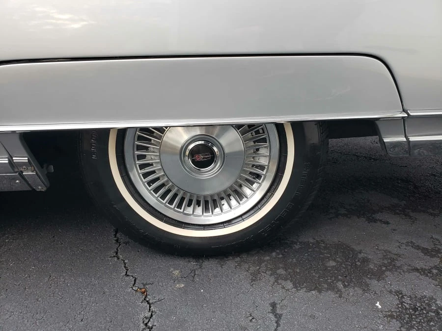 1966 Oldsmobile 98 - Image 17 of 31