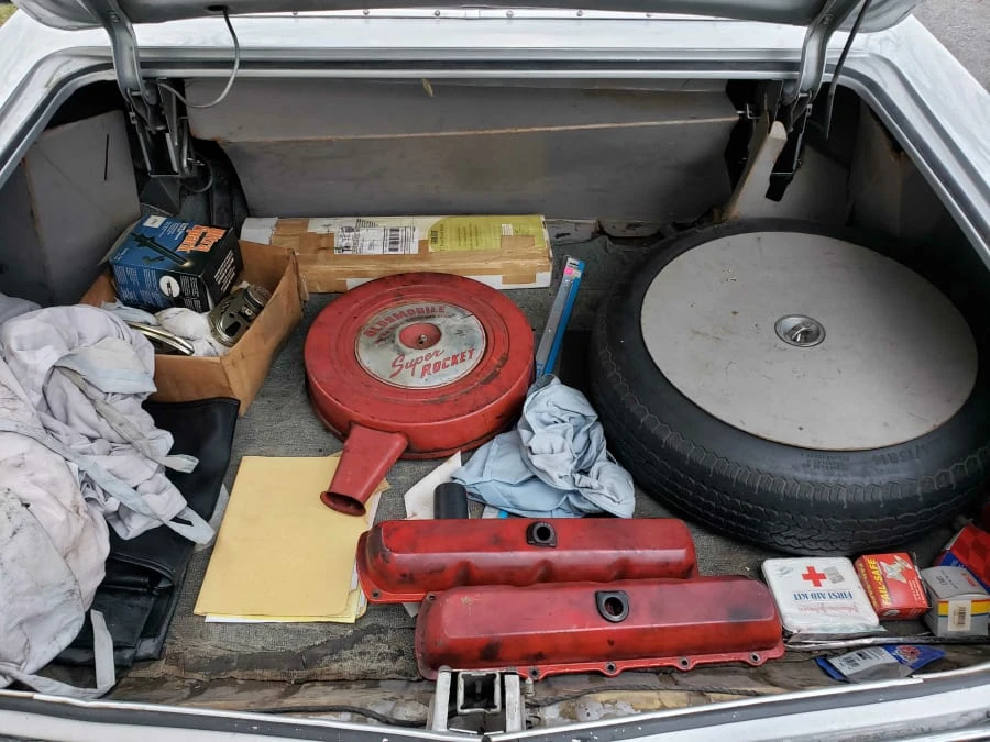 1966 Oldsmobile 98 - Image 16 of 31