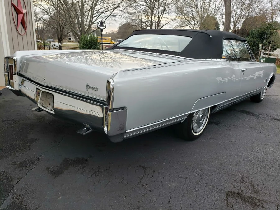 1966 Oldsmobile 98 - Image 3 of 31