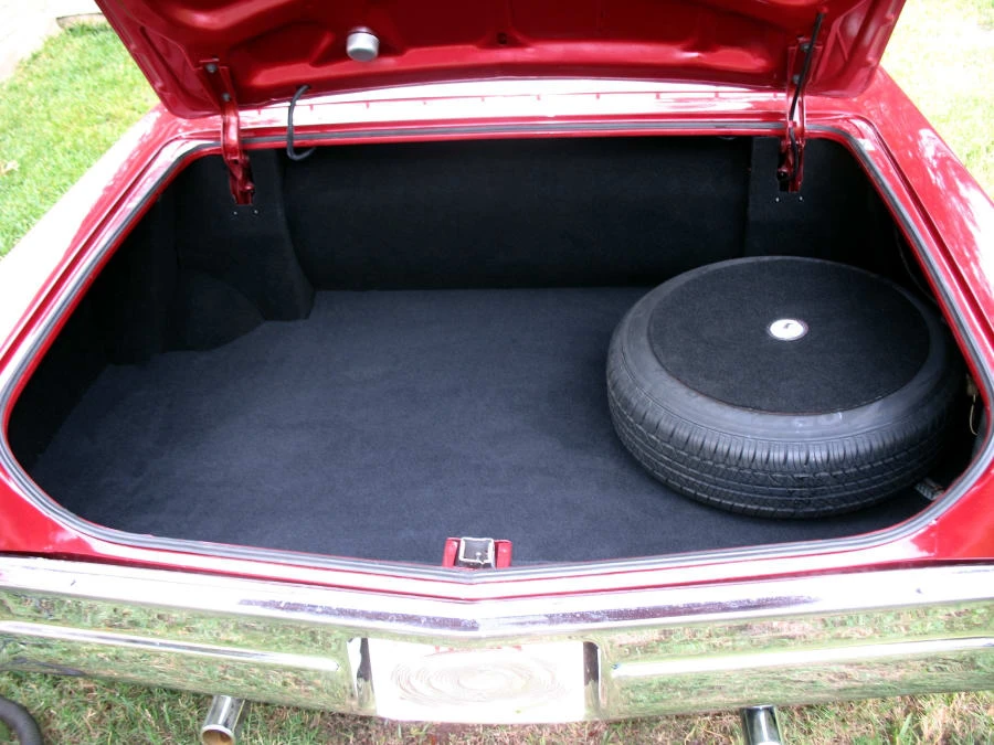 1966 Oldsmobile 98 - Image 4 of 12