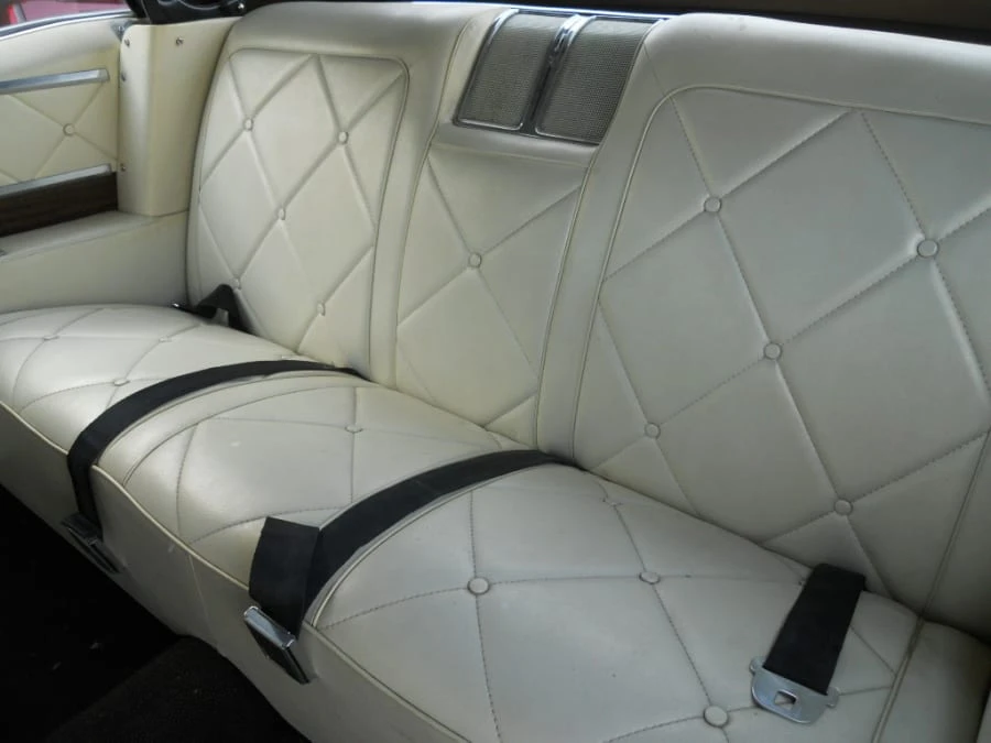 1966 Oldsmobile 98 - Image 5 of 8
