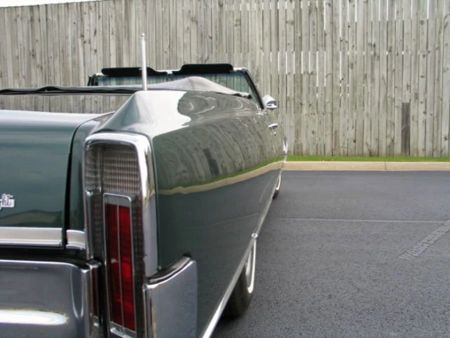 1966 Oldsmobile 98 - Image 11 of 12