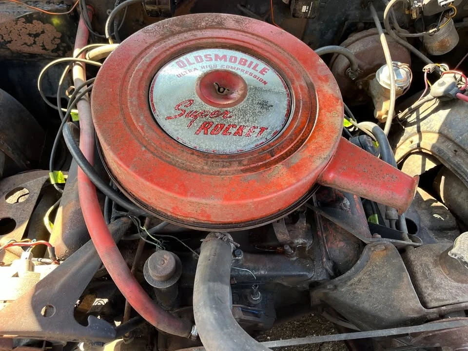 1966 Oldsmobile 98 - Image 18 of 19
