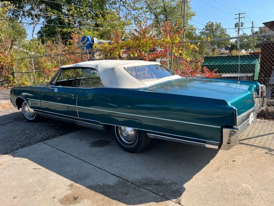 1966 Oldsmobile 98 - Image 3 of 19