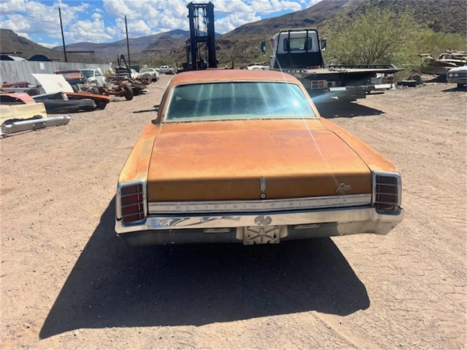 1966 Oldsmobile Cutlass 2nd Gen - Image 10 of 16
