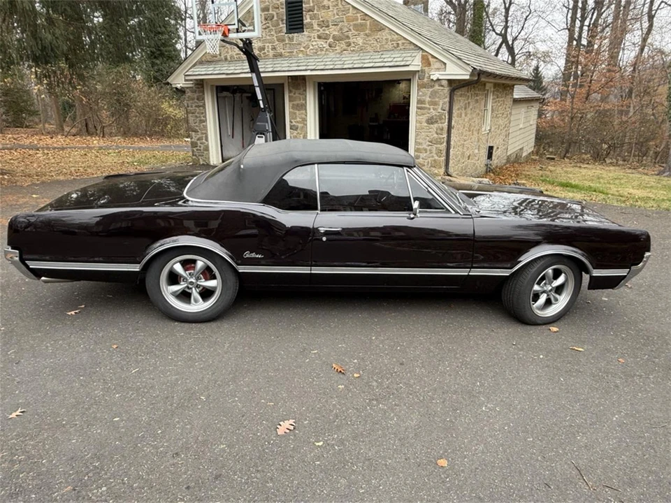 1966 Oldsmobile Cutlass 2nd Gen - Image 5 of 18