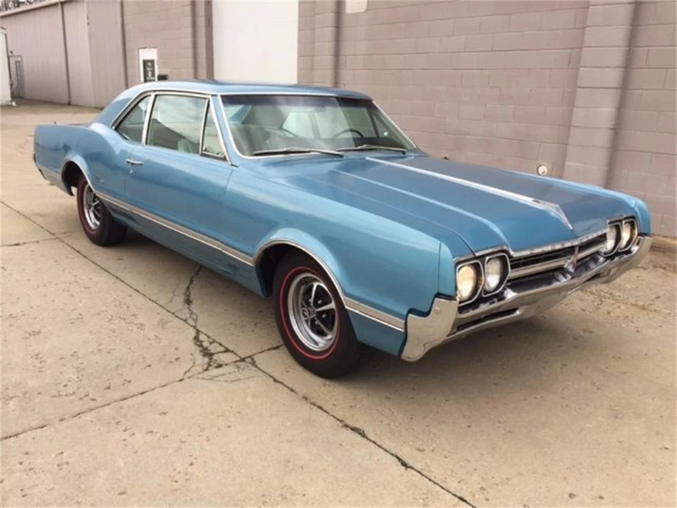 1966 Oldsmobile Cutlass 2nd Gen - Image 4 of 31
