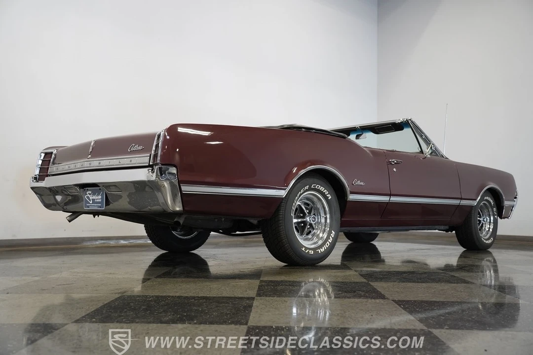 1966 Oldsmobile Cutlass 2nd Gen - Image 17 of 21