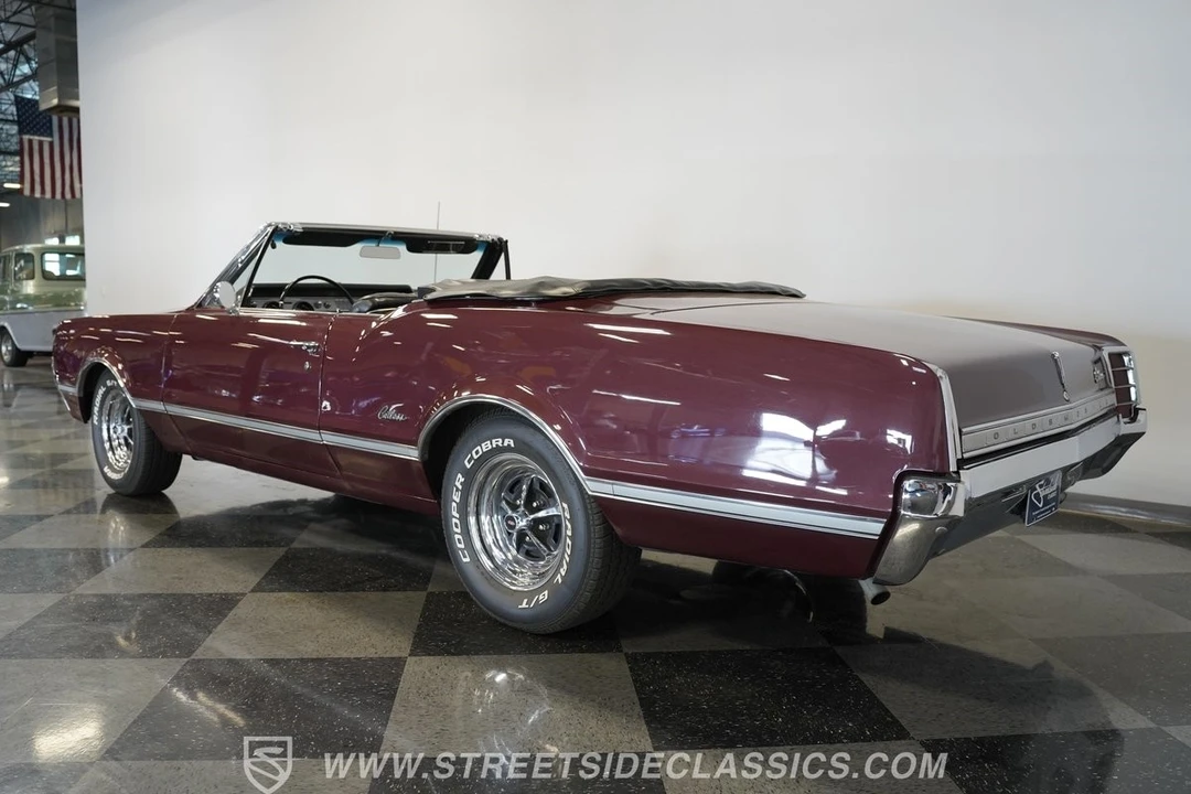 1966 Oldsmobile Cutlass 2nd Gen - Image 14 of 21