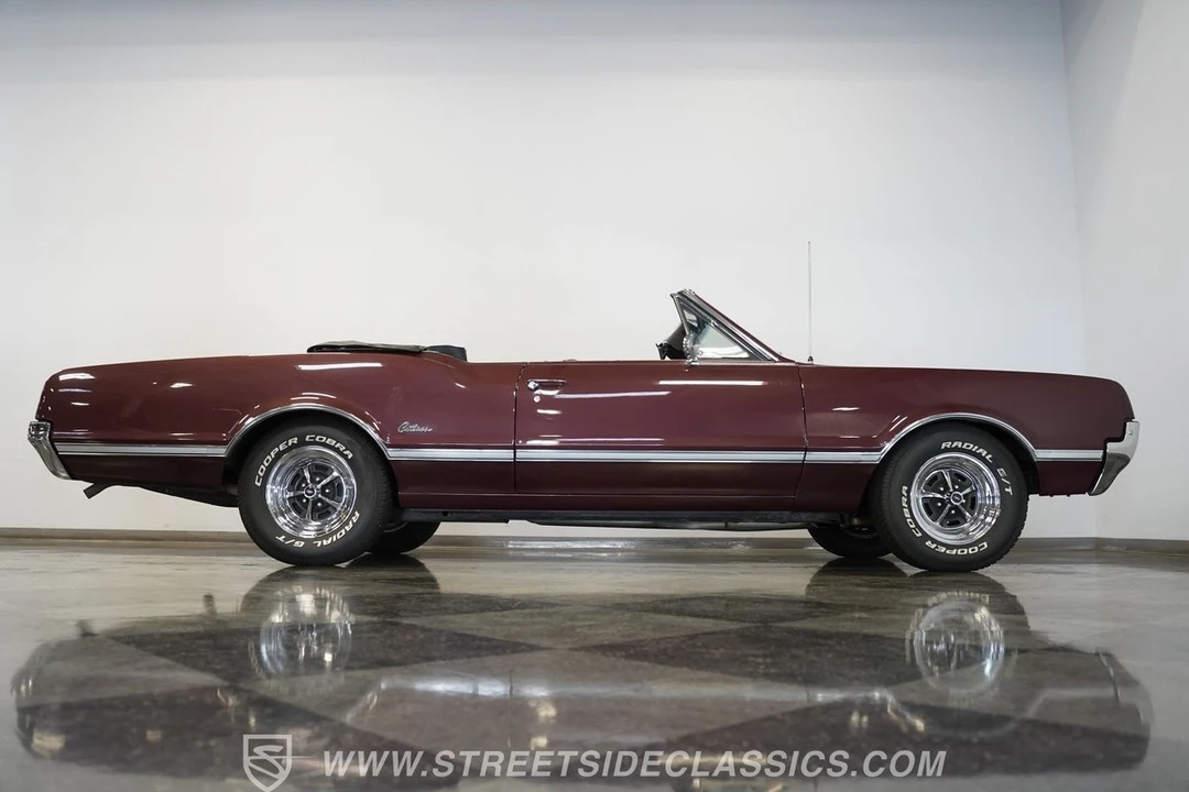 1966 Oldsmobile Cutlass 2nd Gen - Image 20 of 21