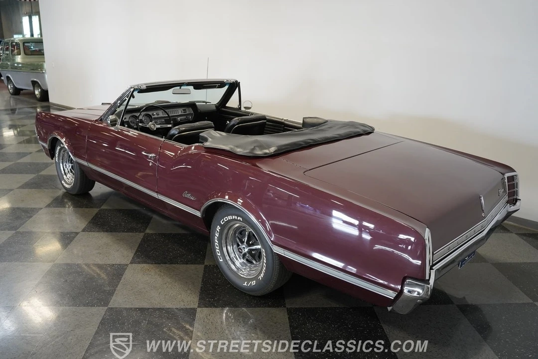 1966 Oldsmobile Cutlass 2nd Gen - Image 13 of 21