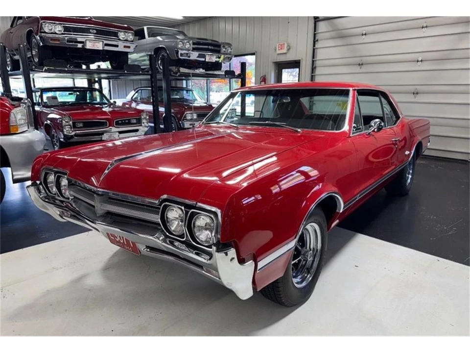1966 Oldsmobile Cutlass 2nd Gen - Image 7 of 12