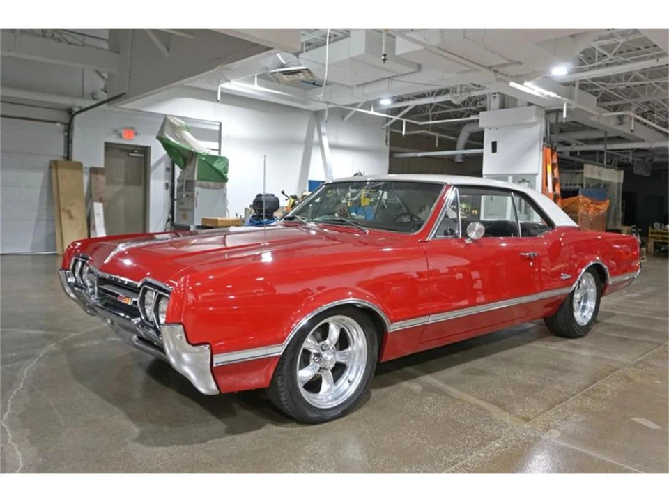 1966 Oldsmobile Cutlass 2nd Gen - Image 3 of 31