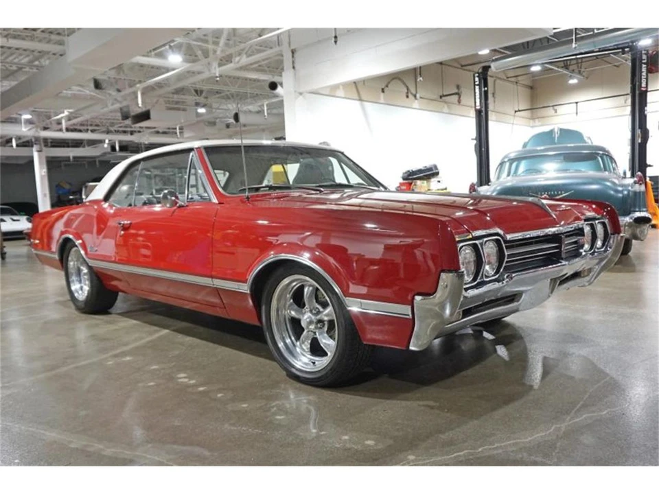 1966 Oldsmobile Cutlass 2nd Gen - Image 4 of 31