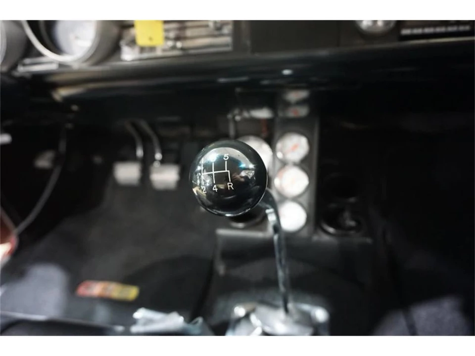 1966 Oldsmobile Cutlass 2nd Gen - Image 27 of 31