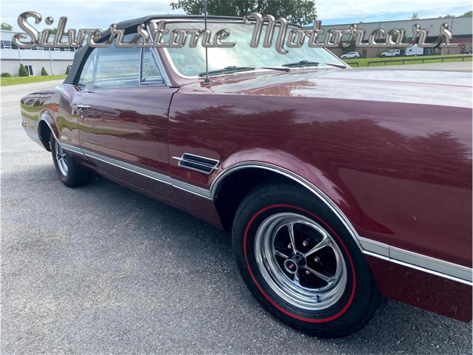 1966 Oldsmobile Cutlass 2nd Gen - Image 15 of 31