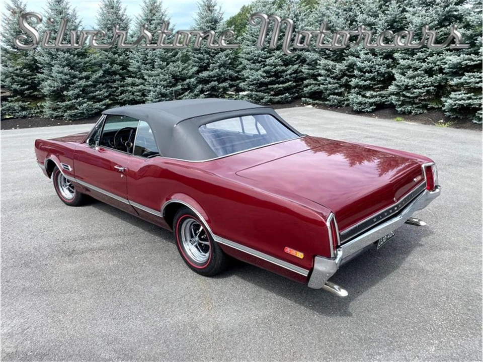 1966 Oldsmobile Cutlass 2nd Gen - Image 24 of 31