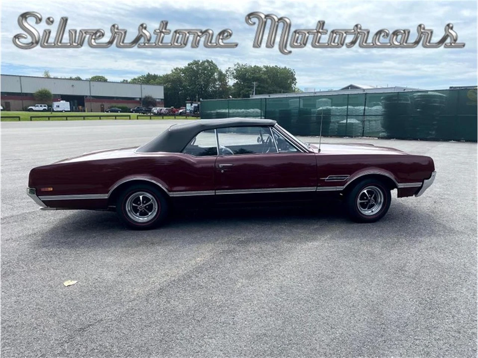 1966 Oldsmobile Cutlass 2nd Gen - Image 9 of 31