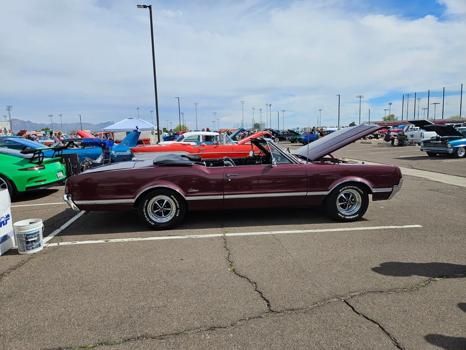 1966 Oldsmobile Cutlass 2nd Gen - Image 4 of 18