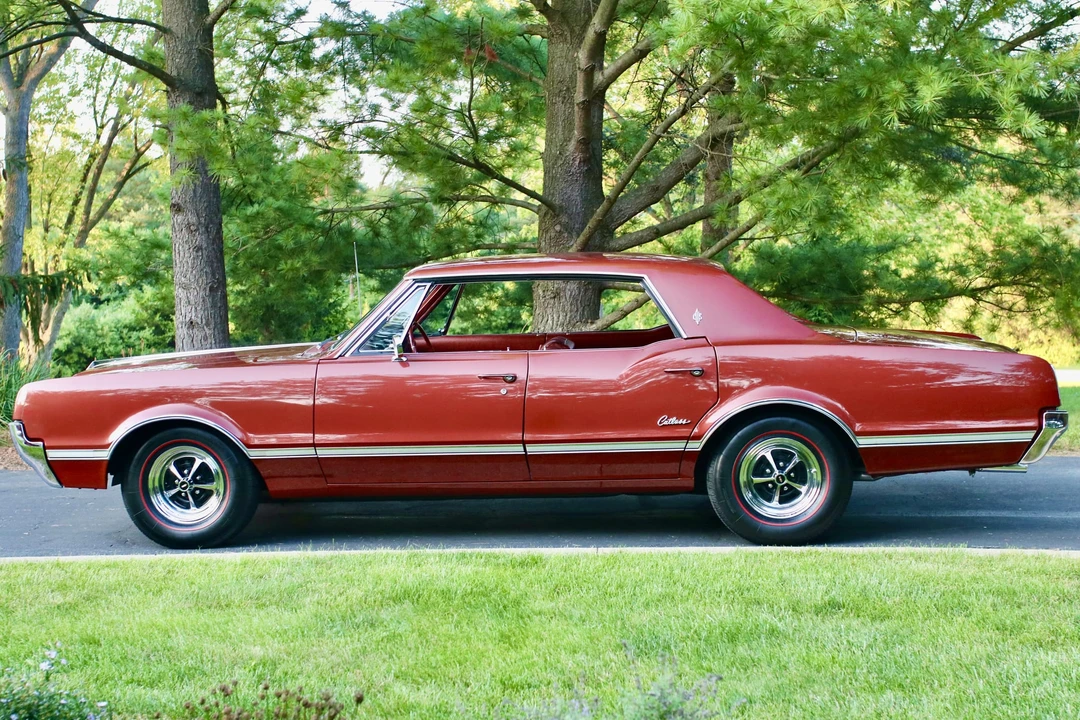 1966 Oldsmobile Cutlass 2nd Gen - Image 16 of 31