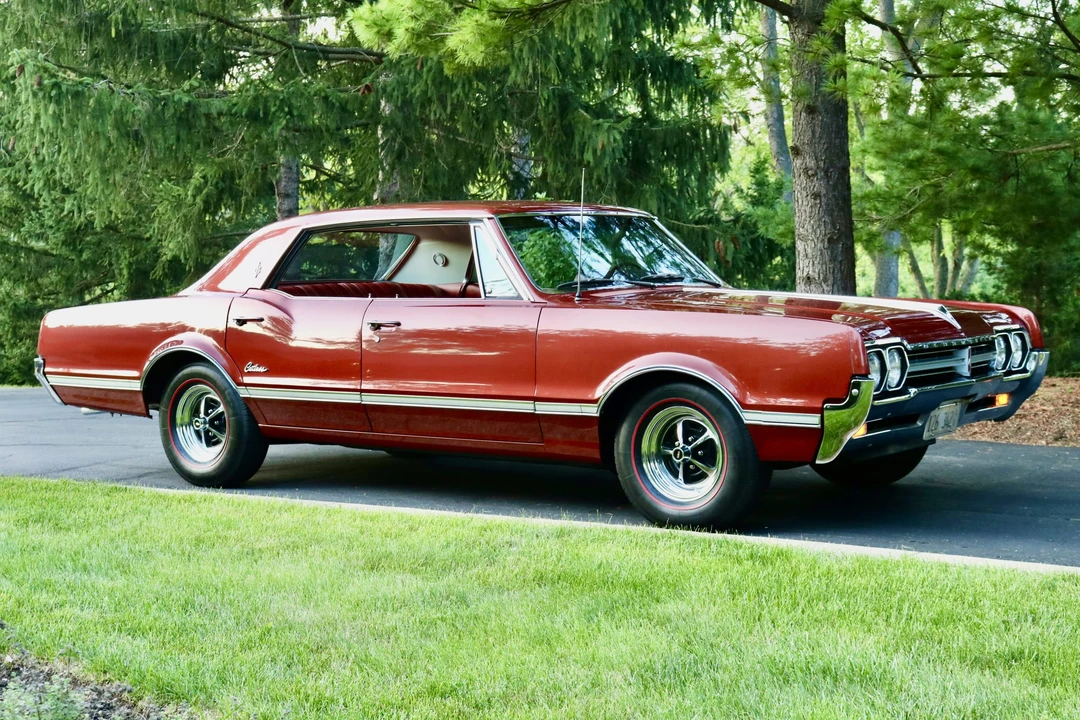 1966 Oldsmobile Cutlass 2nd Gen - Image 8 of 31