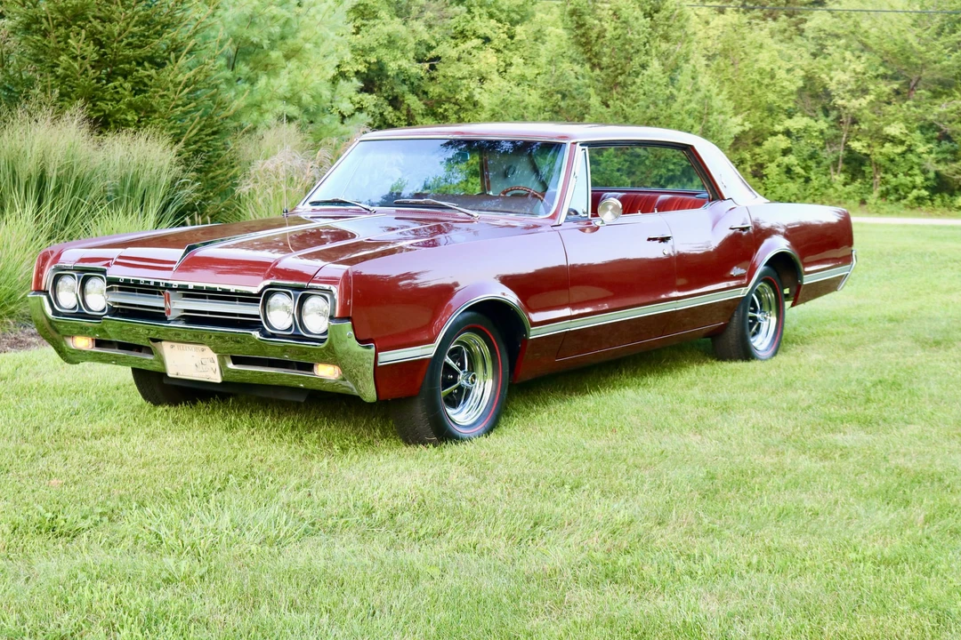 1966 Oldsmobile Cutlass 2nd Gen - Image 18 of 31