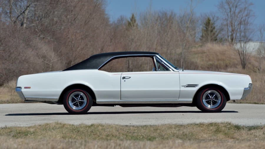 1966 Oldsmobile 442 1st Gen - Image 2 of 29