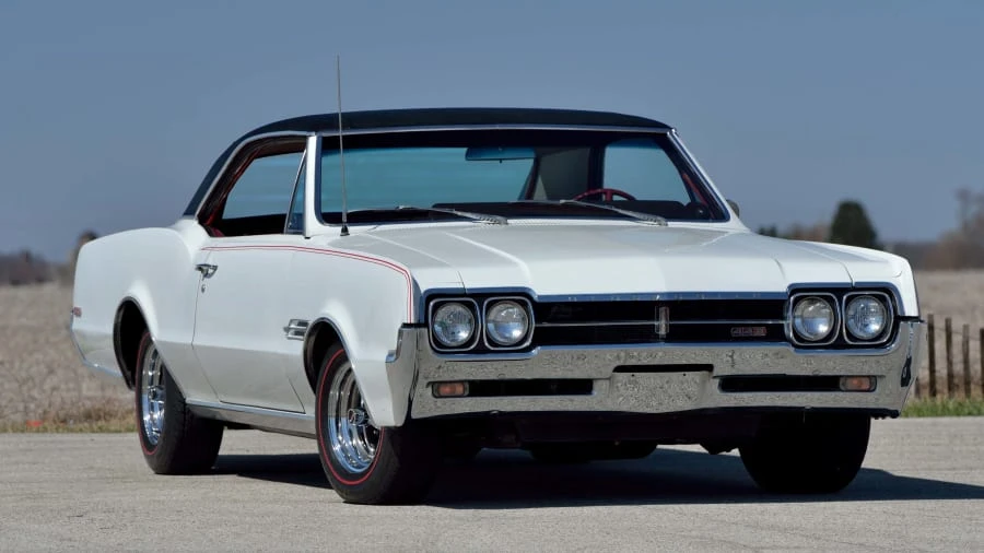 1966 Oldsmobile 442 1st Gen - Image 12 of 29