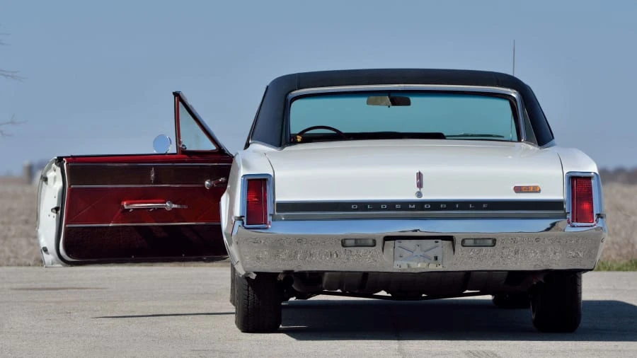 1966 Oldsmobile 442 1st Gen - Image 20 of 29