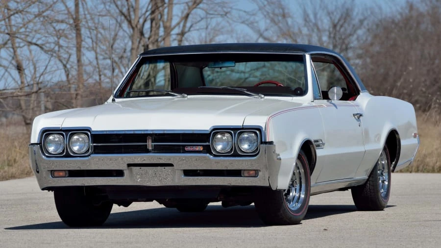 1966 Oldsmobile 442 1st Gen - Image 21 of 29