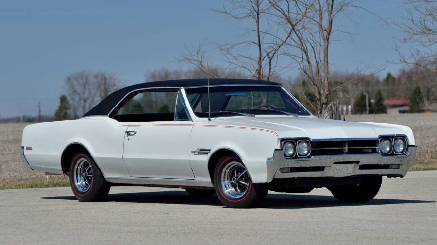 1966 Oldsmobile 442 1st Gen - Image 25 of 29