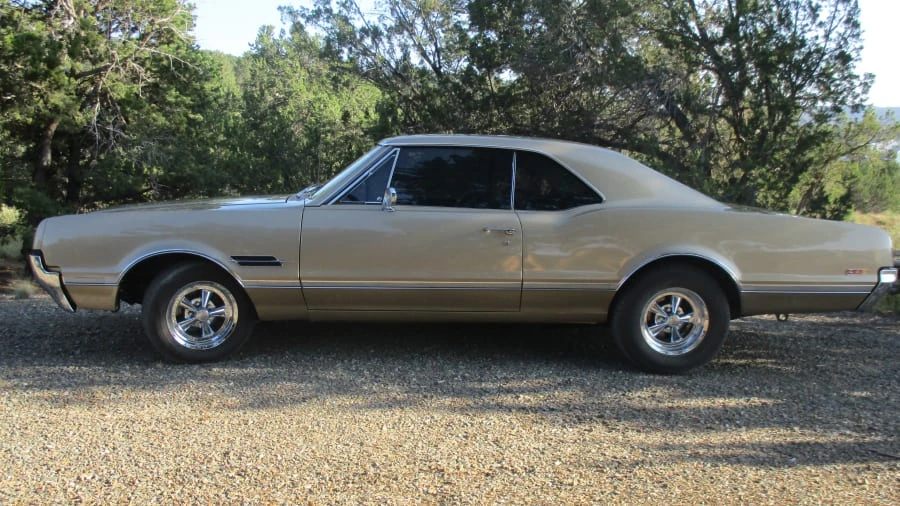 1966 Oldsmobile 442 1st Gen - Image 2 of 30